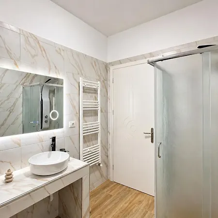 Harmony Apartment *